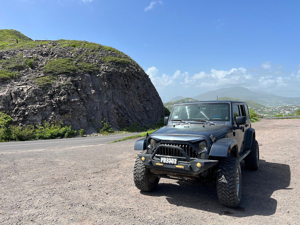 Self Drive 4×4 Off Road Jeep Wrangler & Beach Chill