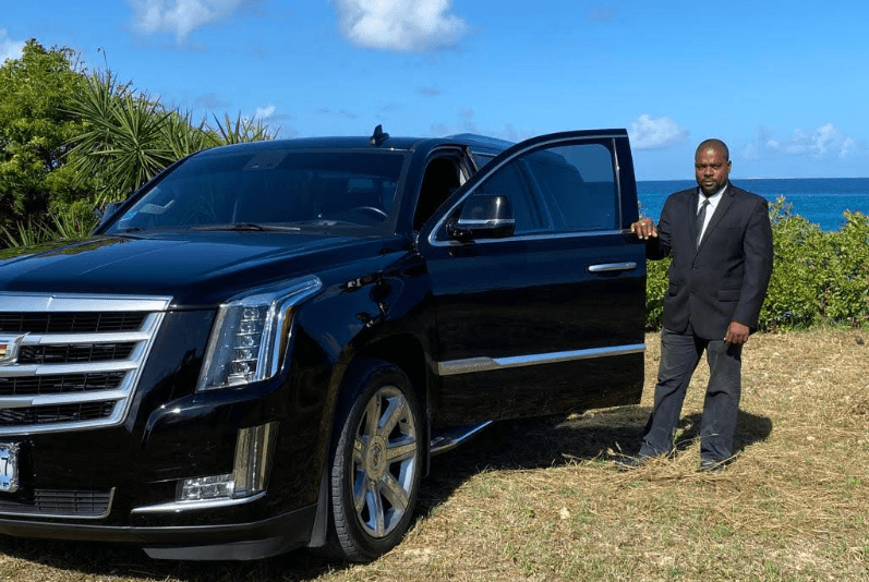 Allister’s Luxury Taxi