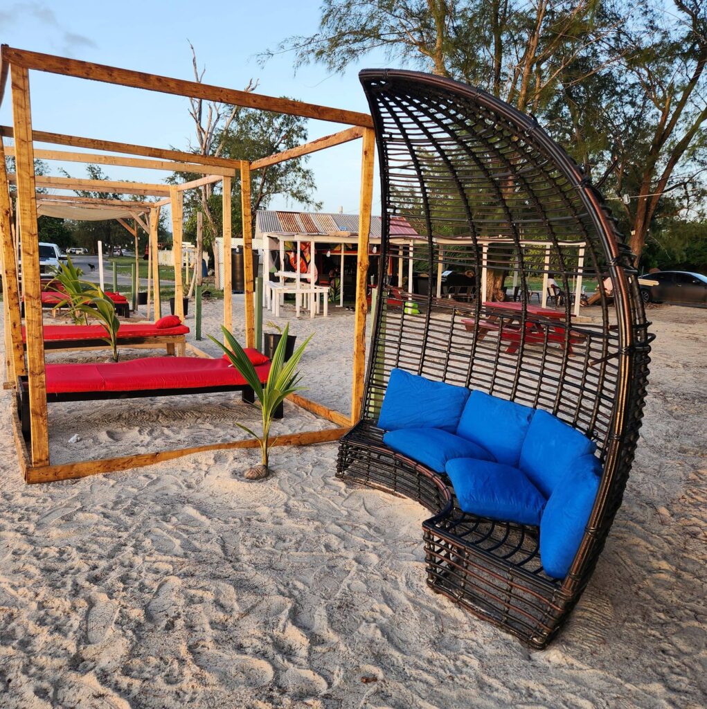 Thirty Six 5 Beach Bar