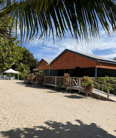 The Nest – Beach Bar (Antigua)