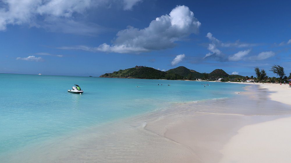 Jolly Beach – Antigua