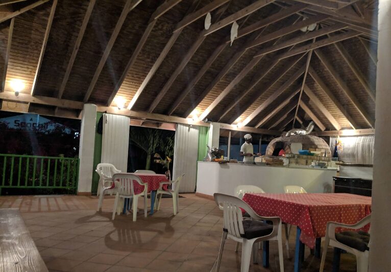 Famous Mauro – Pizza & French Bakery